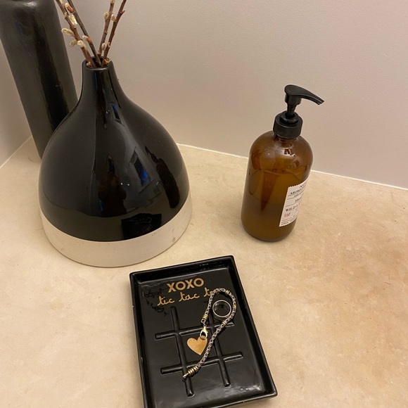 Catch All Dish “Tic Tac Toe” Black and Gold - Picture 2 of 6